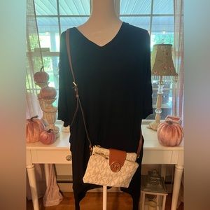 Michael Kors Crossbody White/brown monogram with matching MK compact wallet